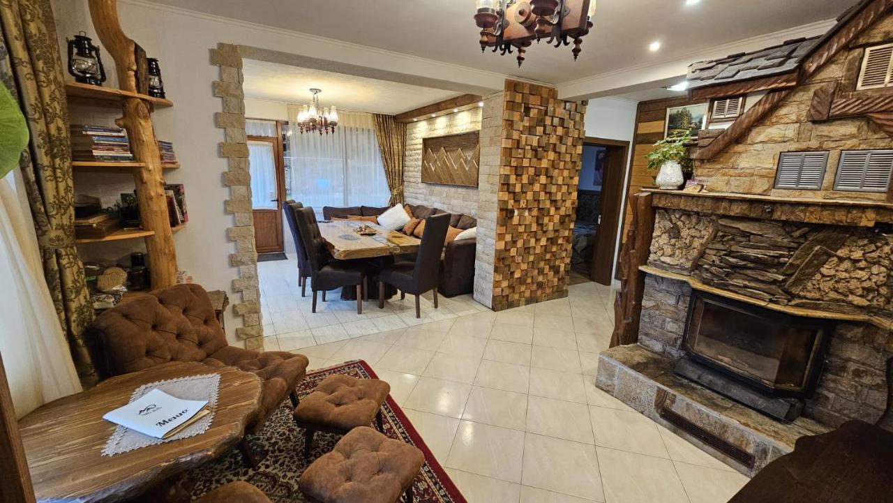 Villa Hills - Къща За Гости С Храна Orlino Dış mekan fotoğraf