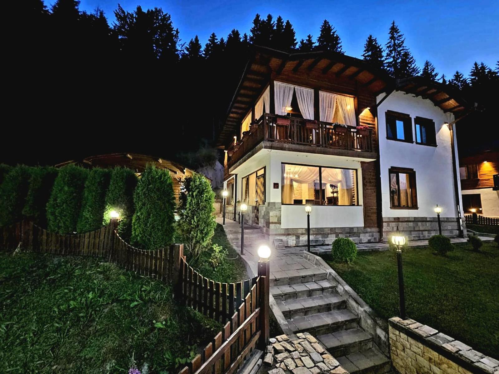 Villa Hills - Къща За Гости С Храна Orlino Dış mekan fotoğraf