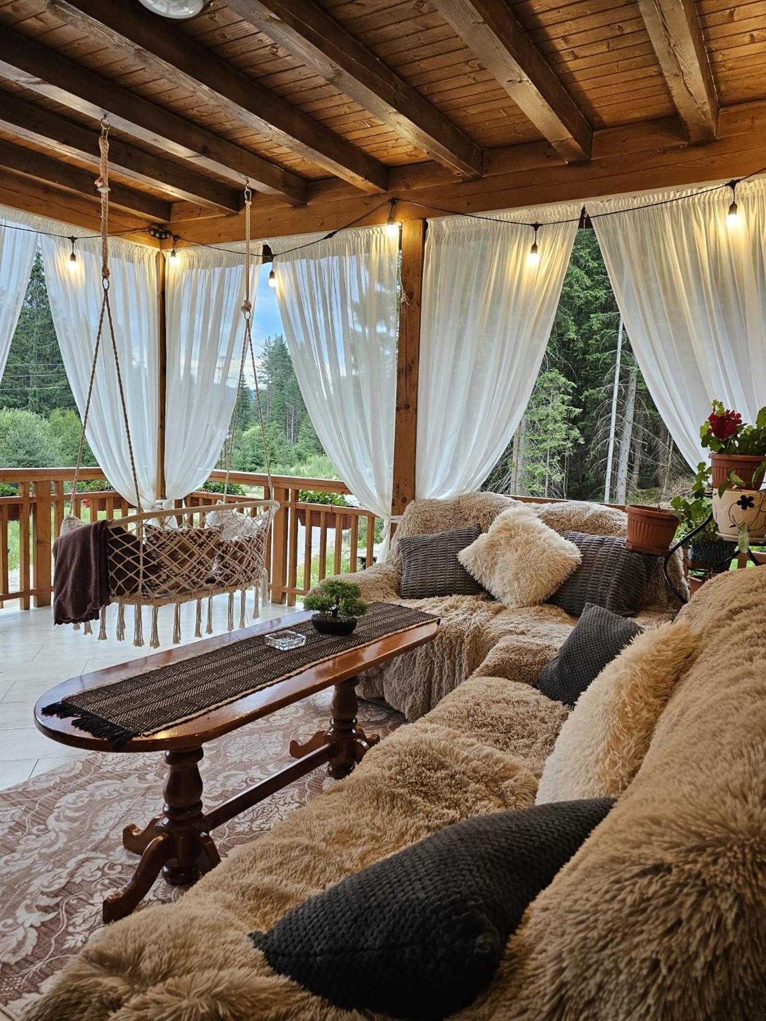 Villa Hills - Къща За Гости С Храна Orlino Dış mekan fotoğraf