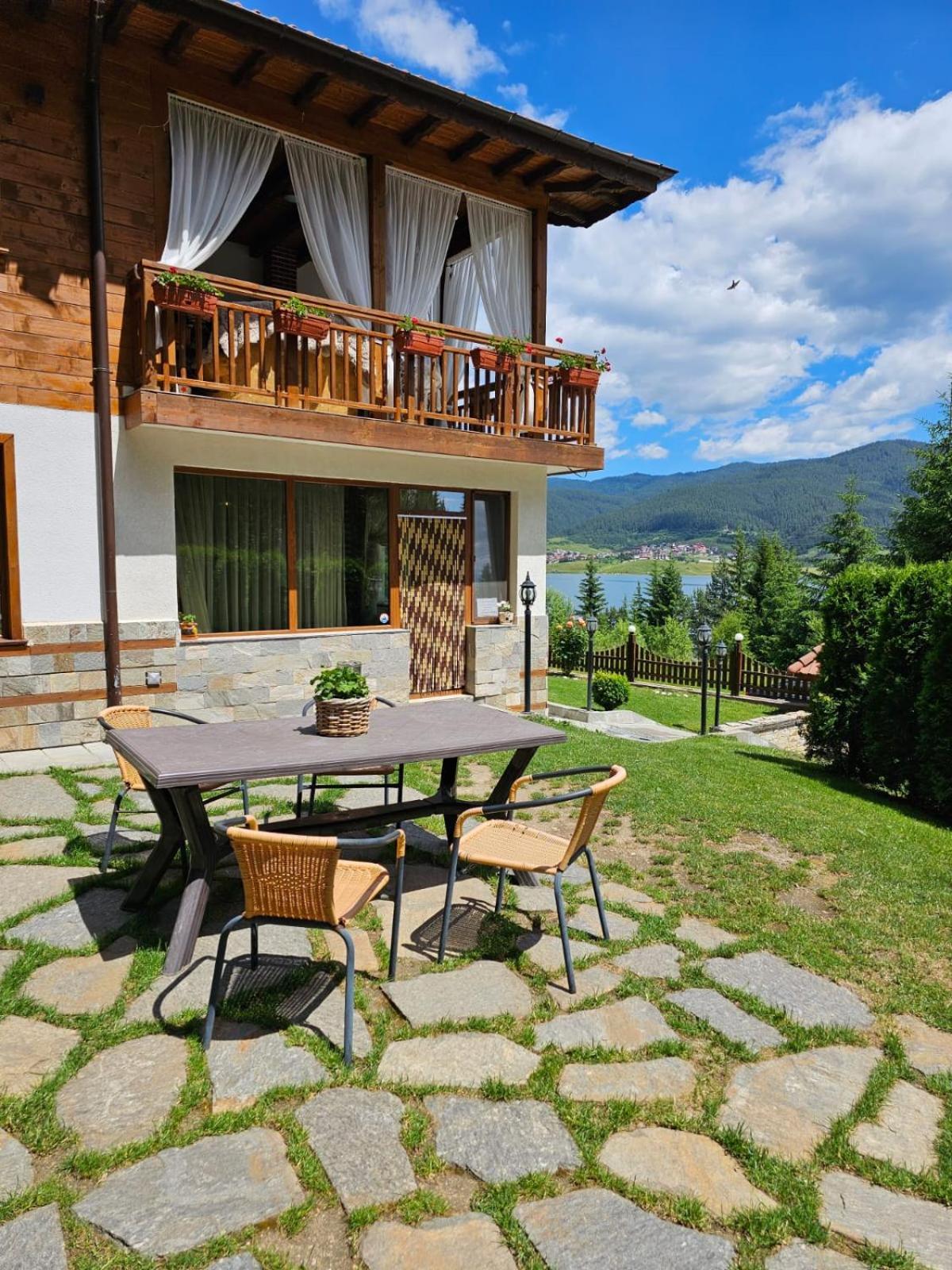 Villa Hills - Къща За Гости С Храна Orlino Dış mekan fotoğraf